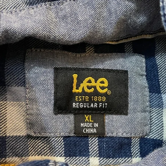 🩵Flannel Lee Blue and White Checkered Shirt - Picture 2 of 2